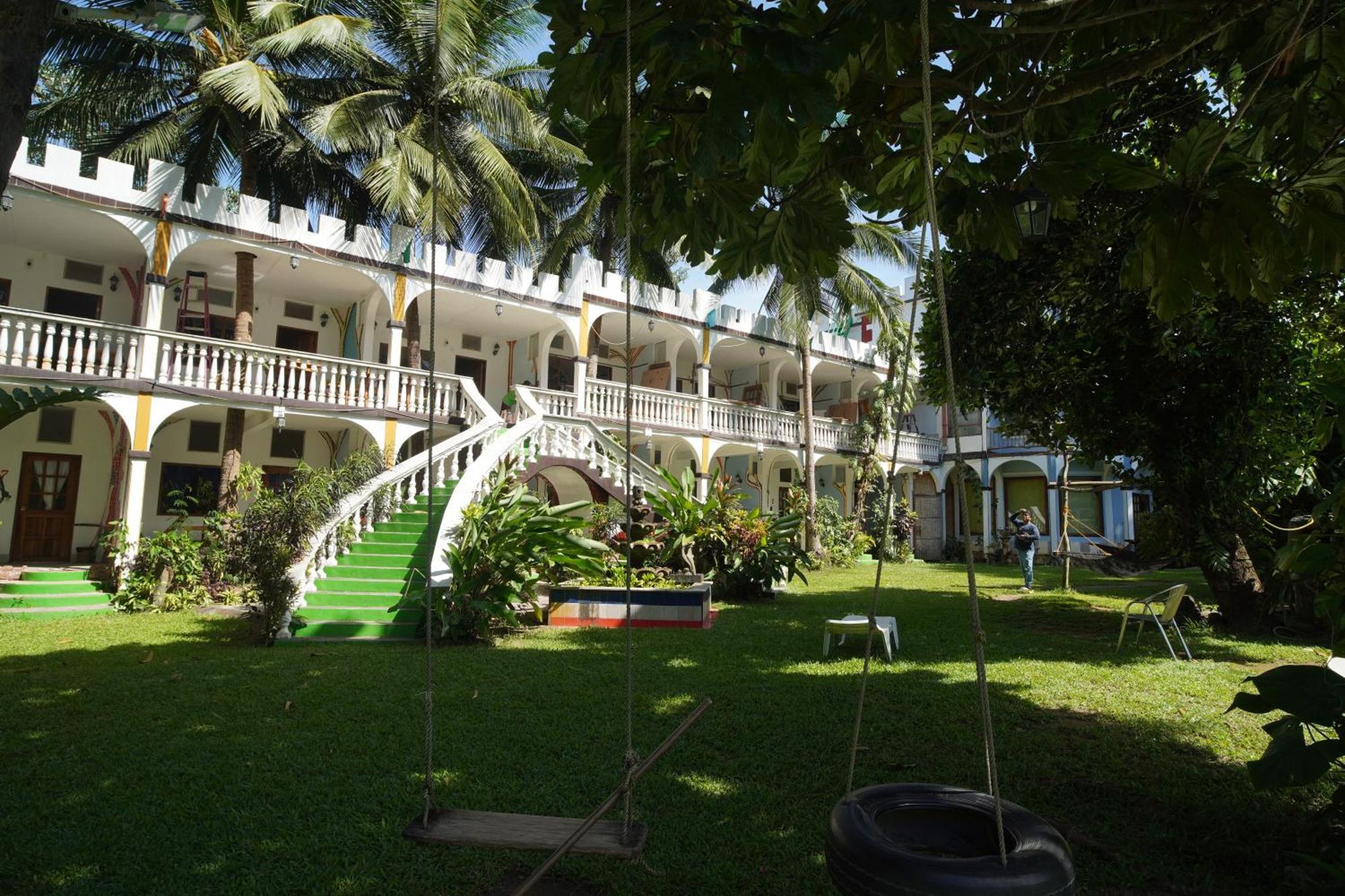 Kokosnuss Garden Resort Coron Buitenkant foto