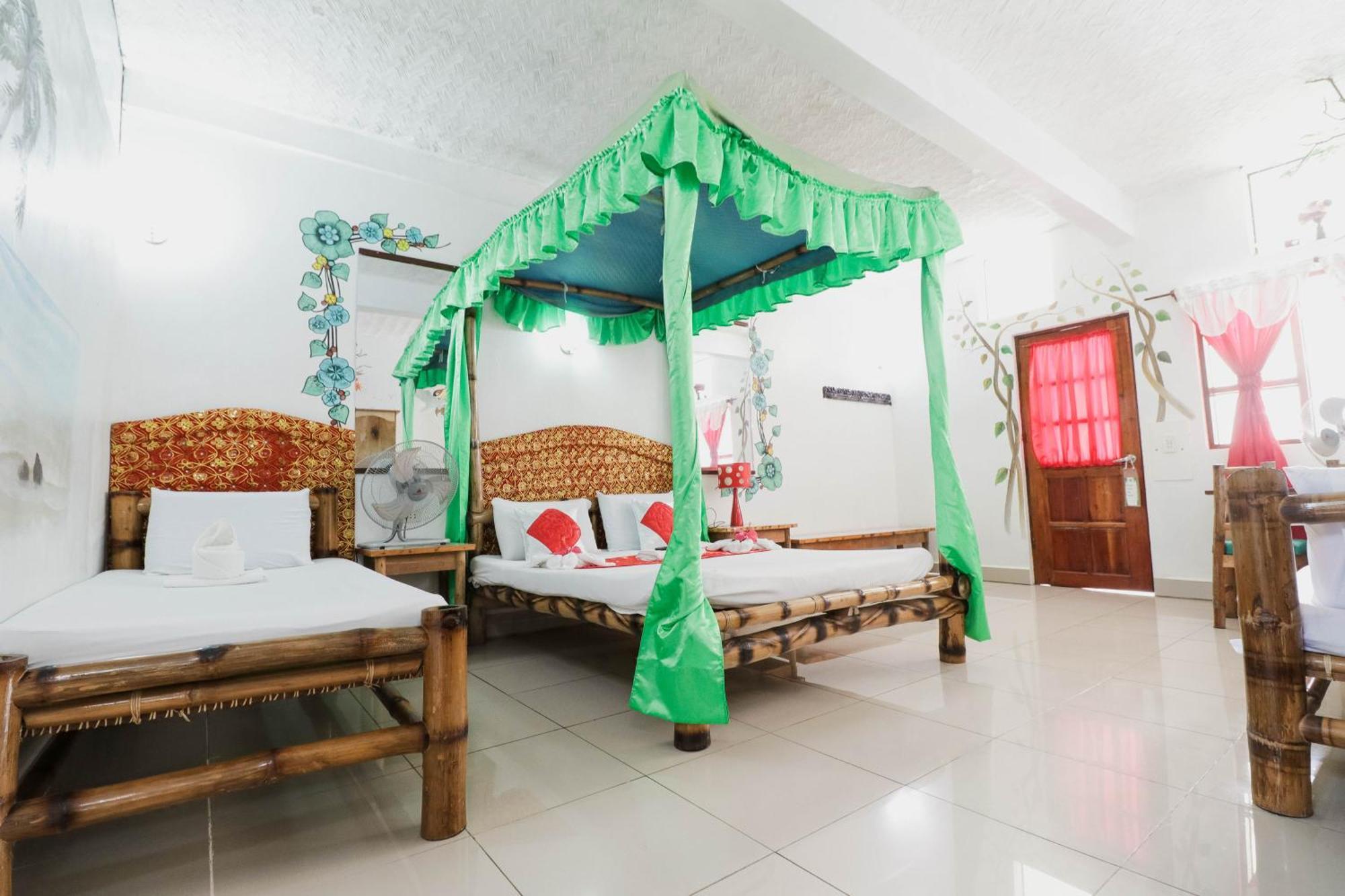 Kokosnuss Garden Resort Coron Buitenkant foto