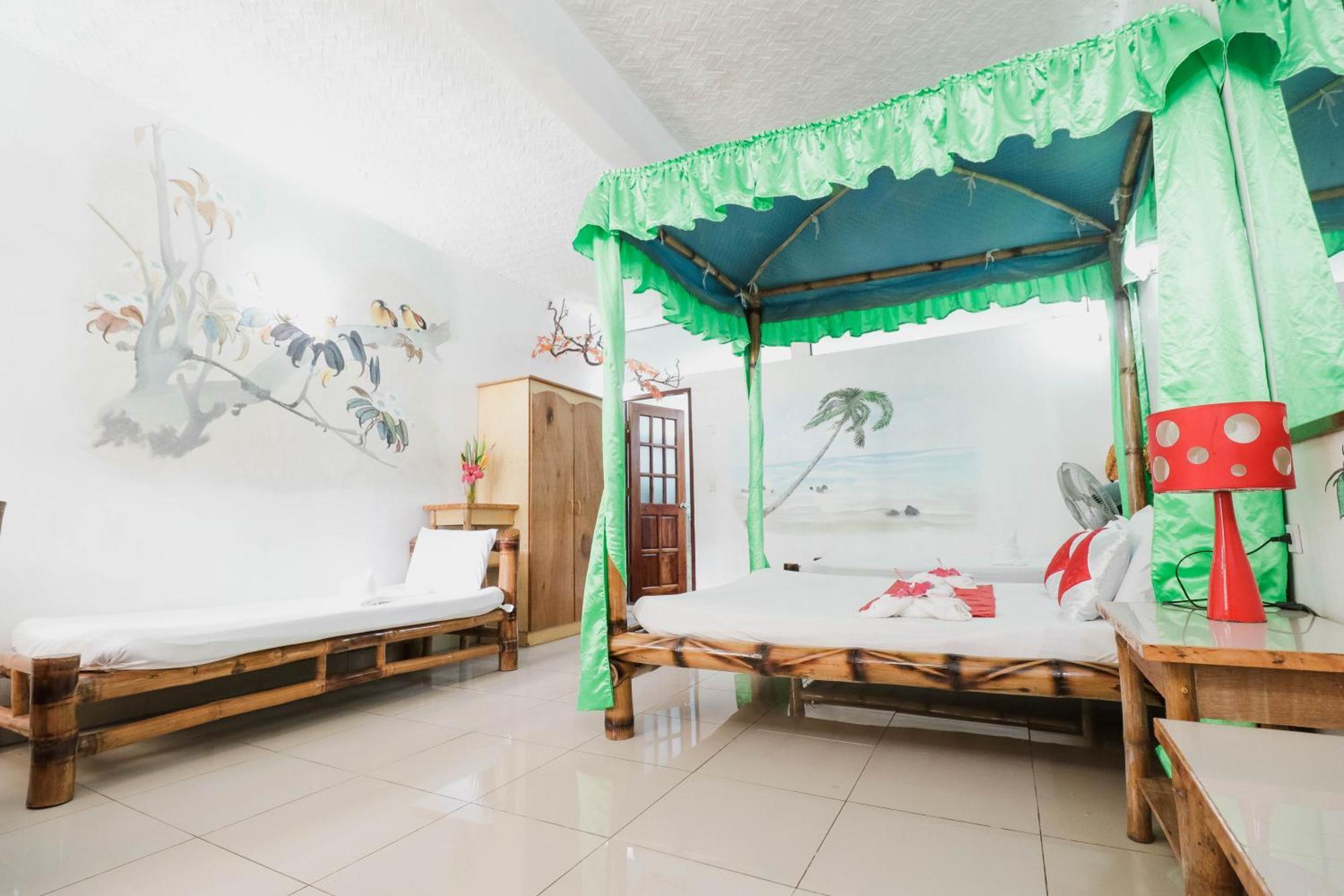 Kokosnuss Garden Resort Coron Buitenkant foto